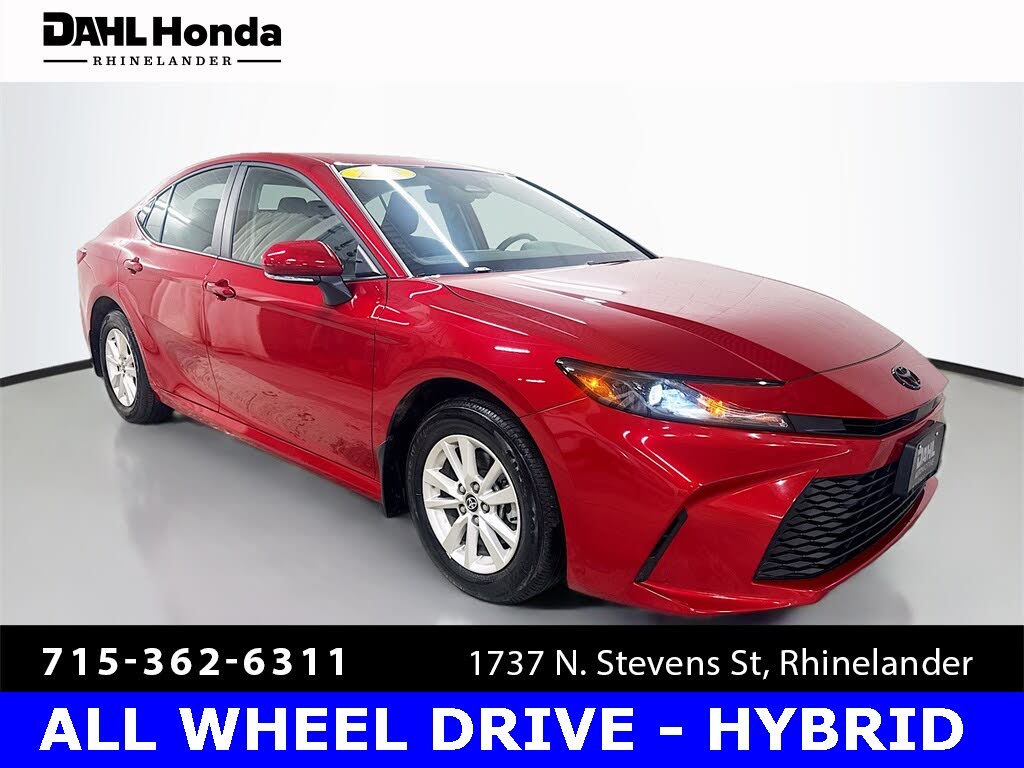 2025 Toyota Camry LE AWD