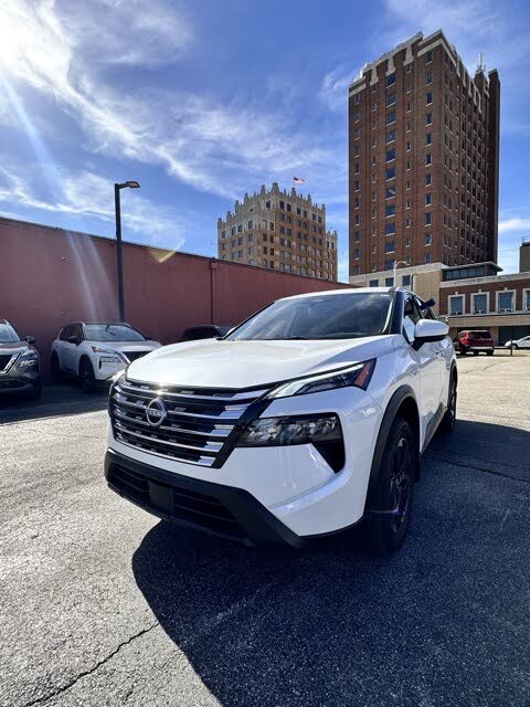 2024 Nissan Rogue SV FWD