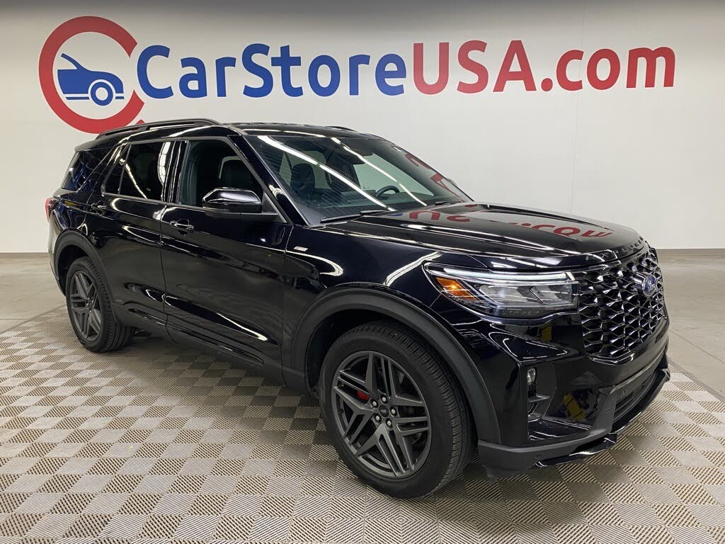 2025 Ford Explorer ST-Line AWD