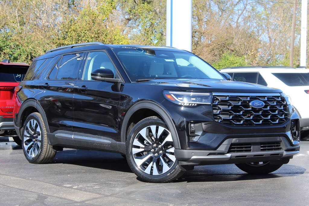 2026 Ford Explorer Platinum AWD