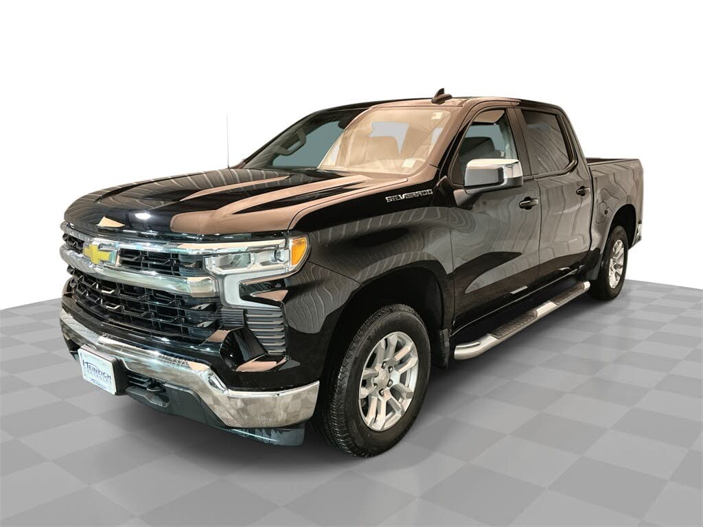 2022 Chevrolet Silverado 1500 LT Crew Cab 4WD