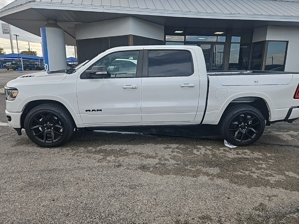 2022 RAM 1500 Laramie Crew Cab RWD