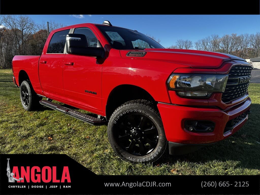 2024 RAM 2500 Big Horn Crew Cab 4WD