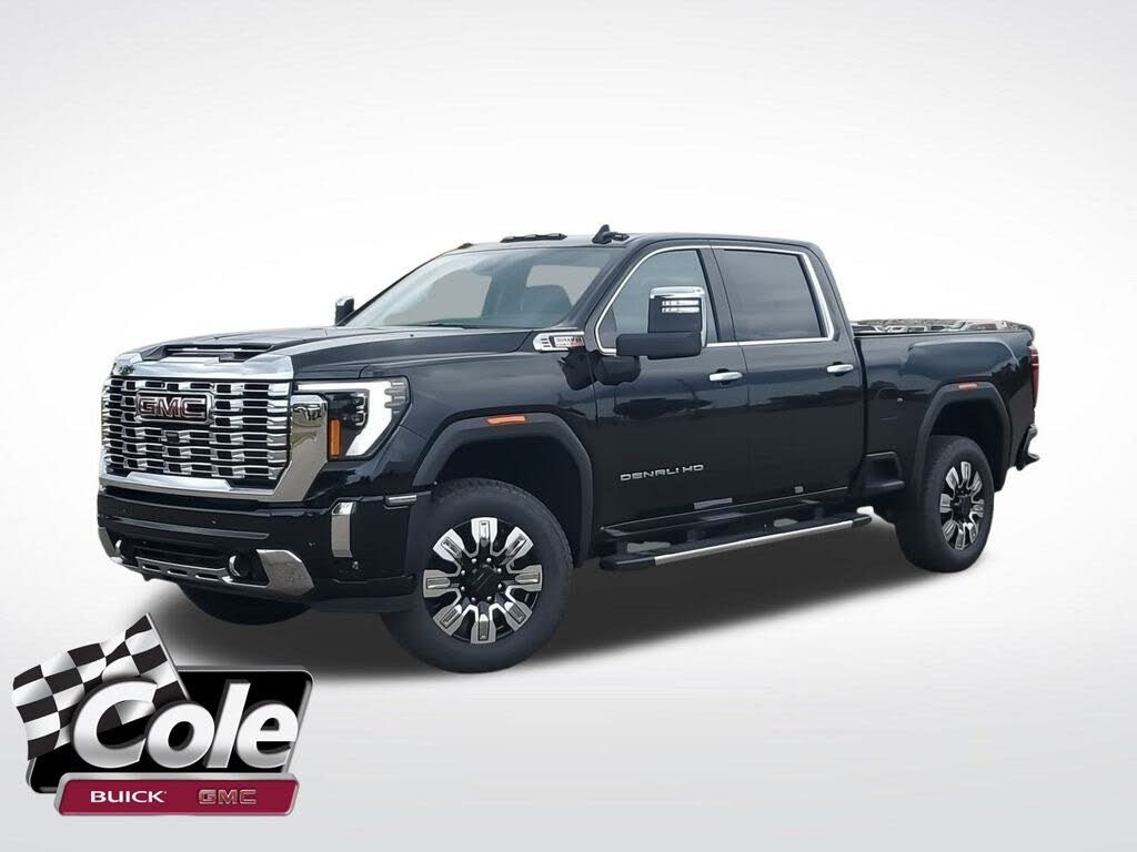 2025 GMC Sierra 2500HD Denali Crew Cab 4WD