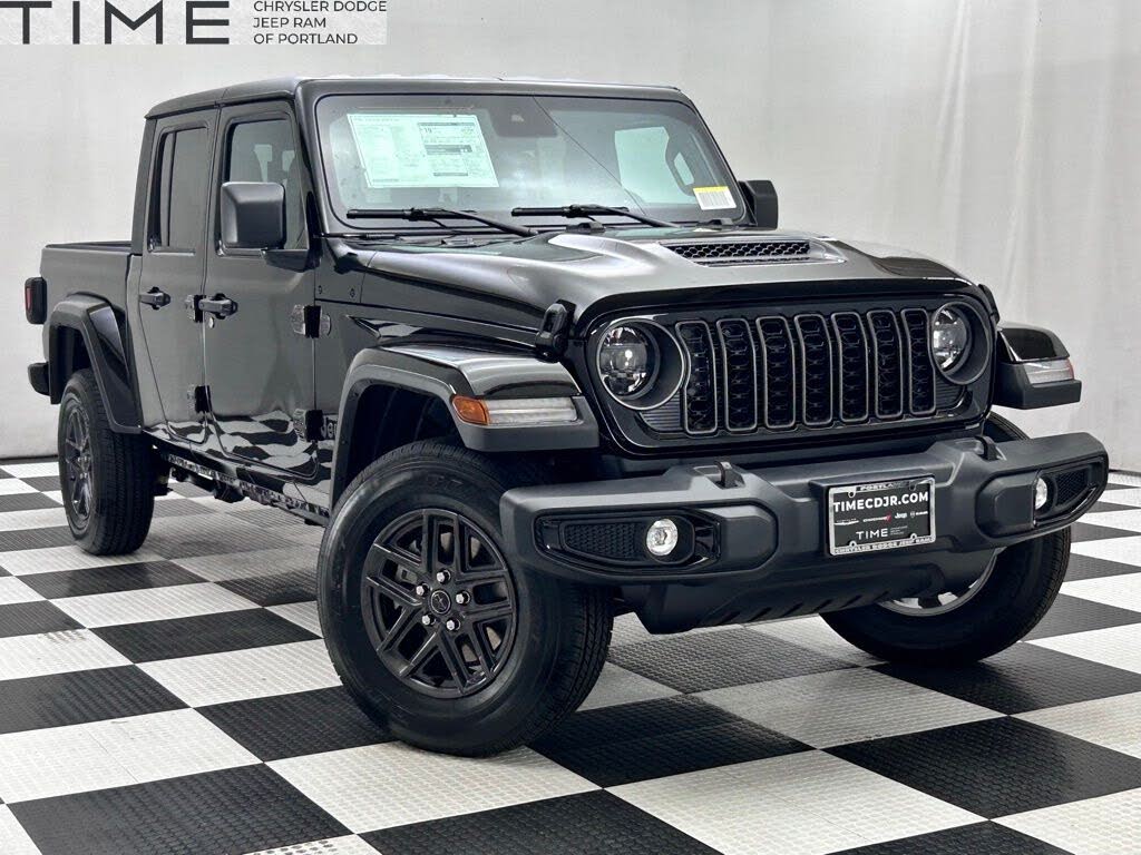 2025 Jeep Gladiator Sport S Crew Cab 4WD