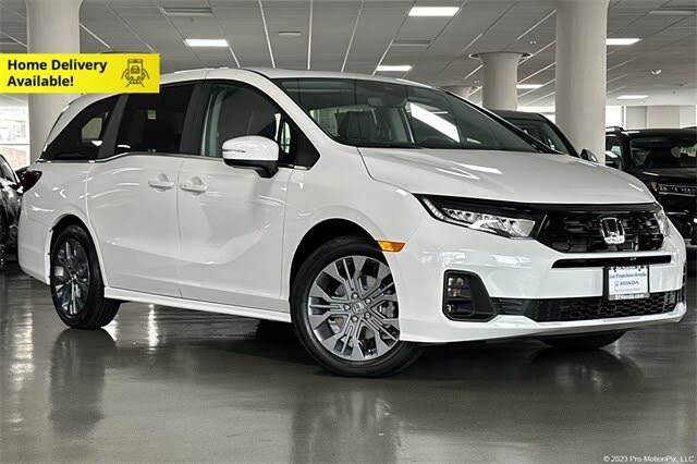 2026 Honda Odyssey Touring FWD
