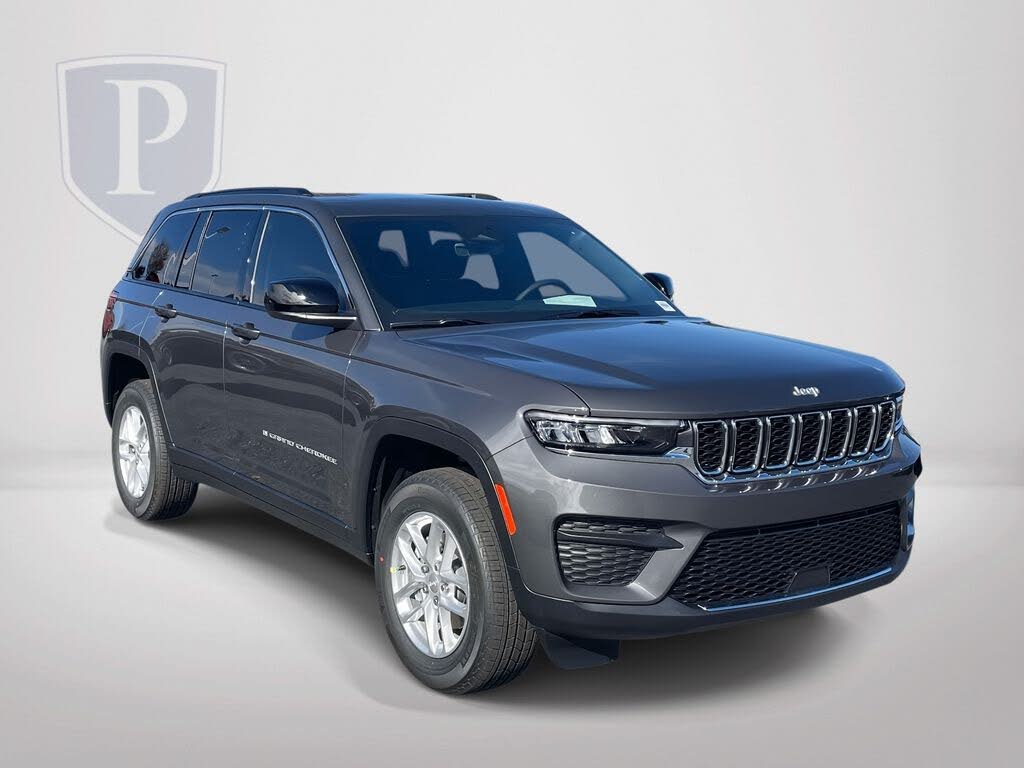 2025 Jeep Grand Cherokee Laredo X 4WD