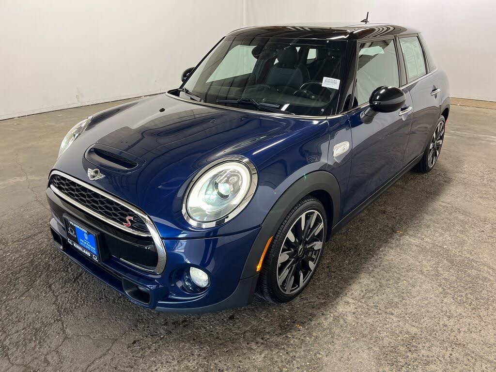 2016 MINI Cooper S 4-Door Hatchback FWD