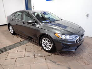 Ford Fusion SE FWD