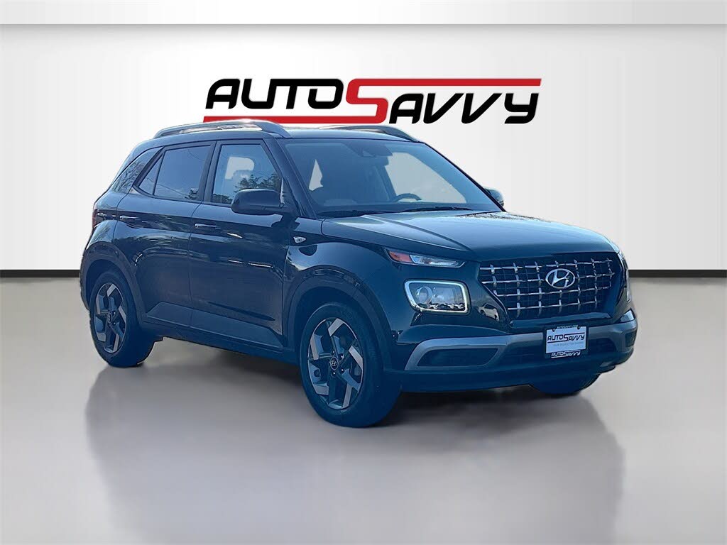 2022 Hyundai Venue SEL FWD