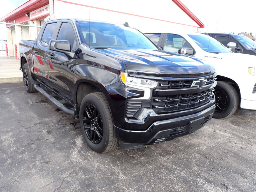 Chevrolet Silverado 1500 RST Crew Cab 4WD 2023