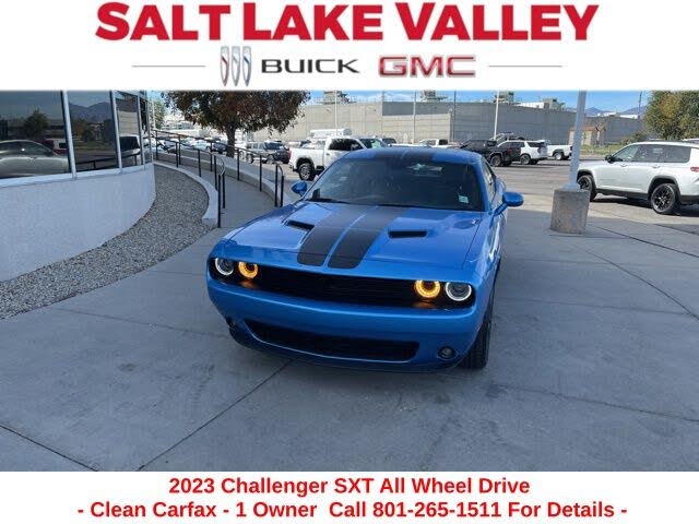 2023 Dodge Challenger SXT AWD