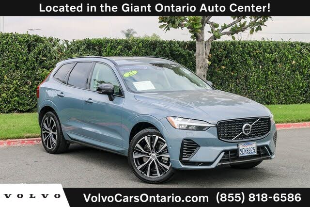 2023 Volvo XC60 Recharge T8 Plus Dark Theme eAWD