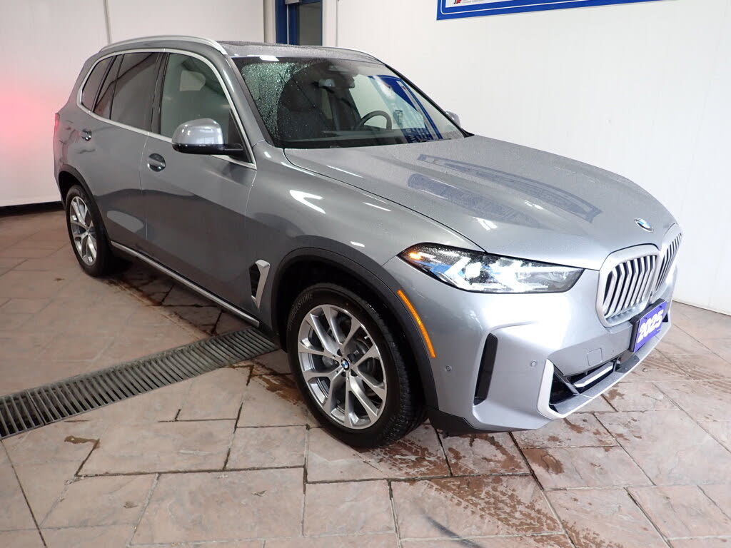 2025 BMW X5 xDrive40i AWD
