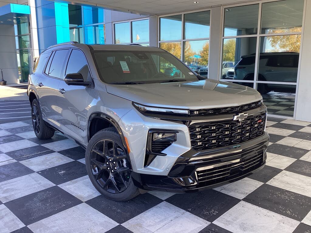 2026 Chevrolet Traverse RS FWD