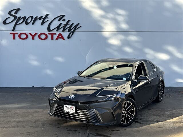 2026 Toyota Camry XLE FWD