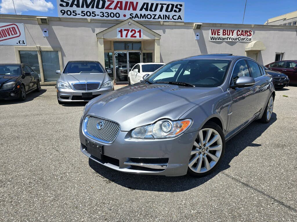 2011 Jaguar XF XF Premium RWD