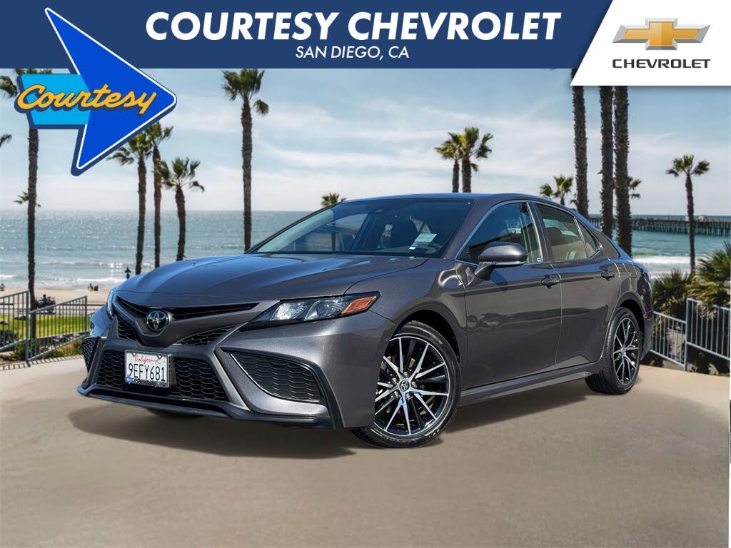 2023 Toyota Camry SE FWD