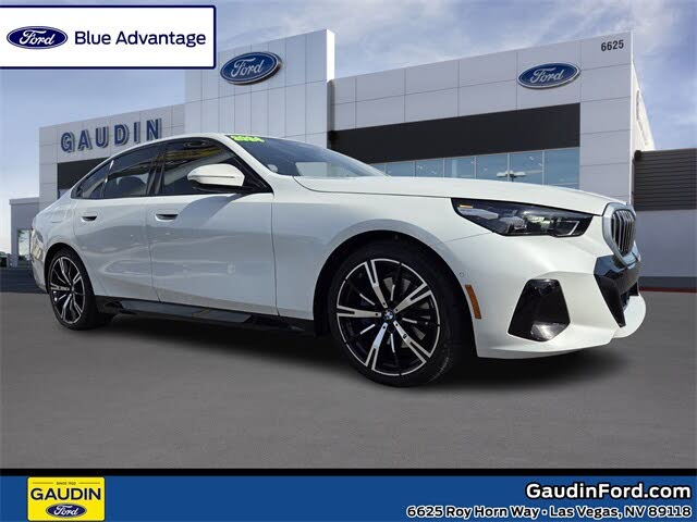 2024 BMW 5 Series 530i RWD