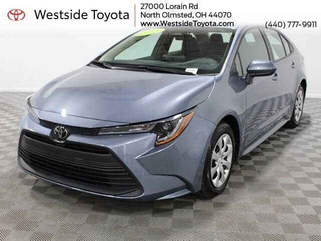 2025 Toyota Corolla LE FWD