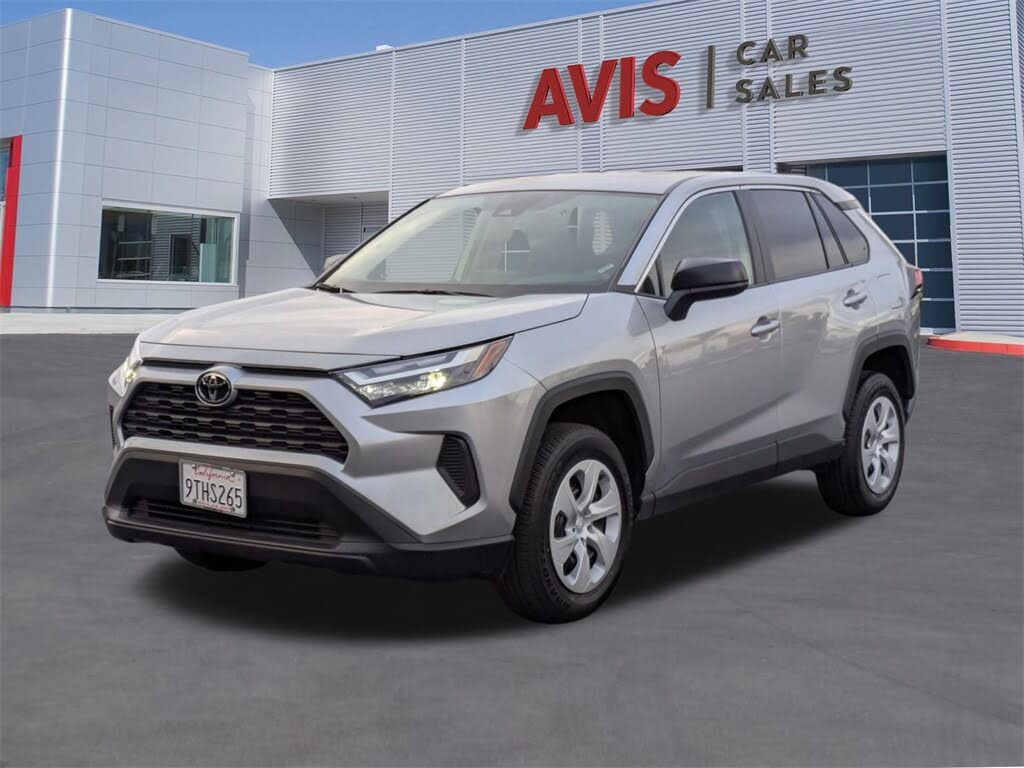 2025 Toyota RAV4 LE AWD