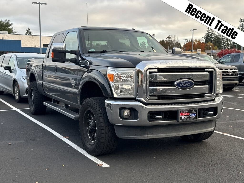 2014 Ford F-250 Super Duty Lariat Crew Cab 4WD