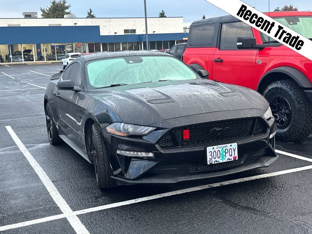 2020 Ford Mustang GT Premium Coupe RWD