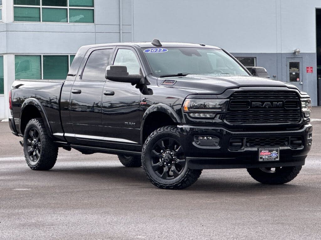 2022 RAM 3500 Limited Mega Cab 4WD