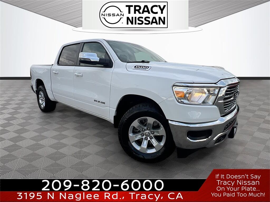 2024 RAM 1500 Laramie Crew Cab 4WD