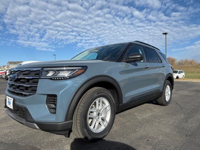 2026 Ford Explorer Active AWD