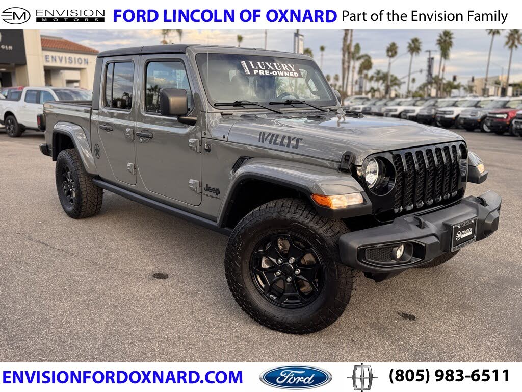 2023 Jeep Gladiator Willys Crew Cab 4WD