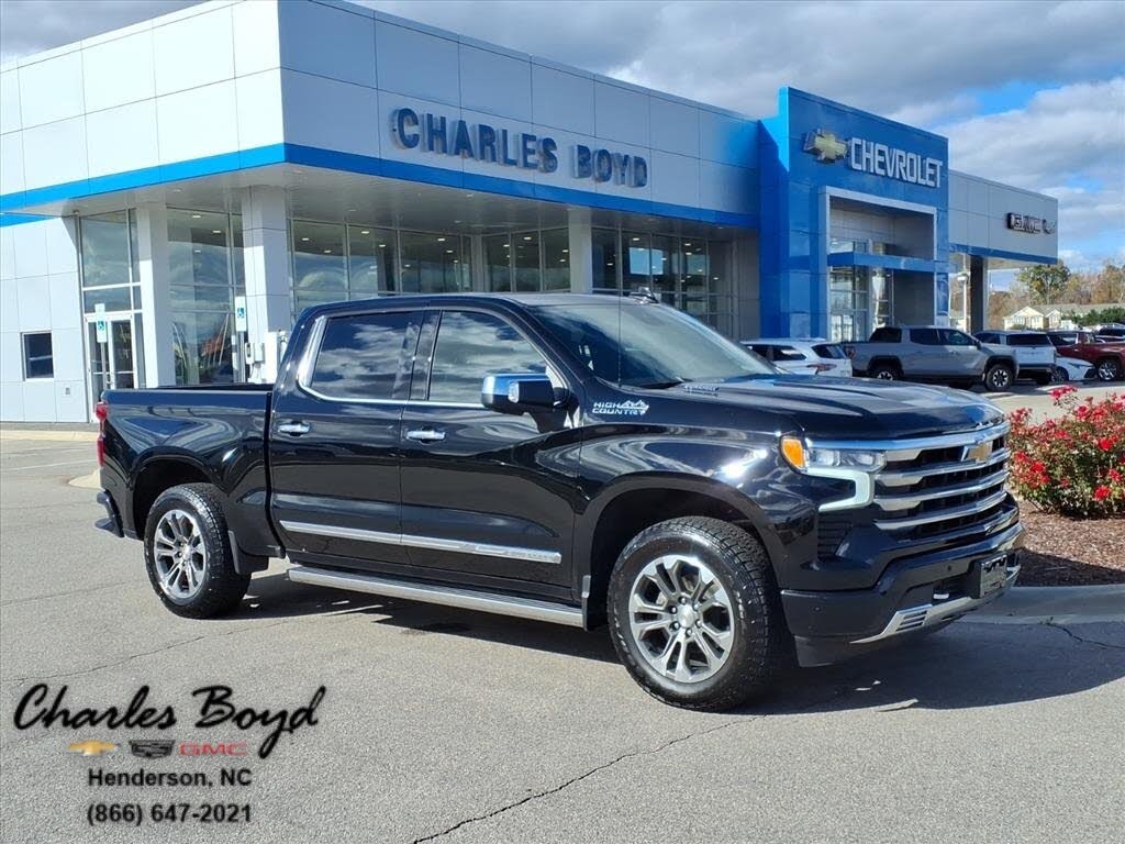 2025 Chevrolet Silverado 1500 High Country Crew Cab 4WD