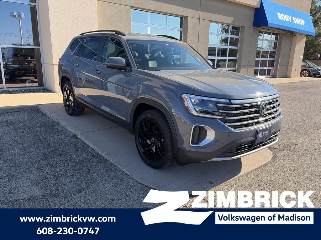 2025 Volkswagen Atlas SE 4Motion with Technology