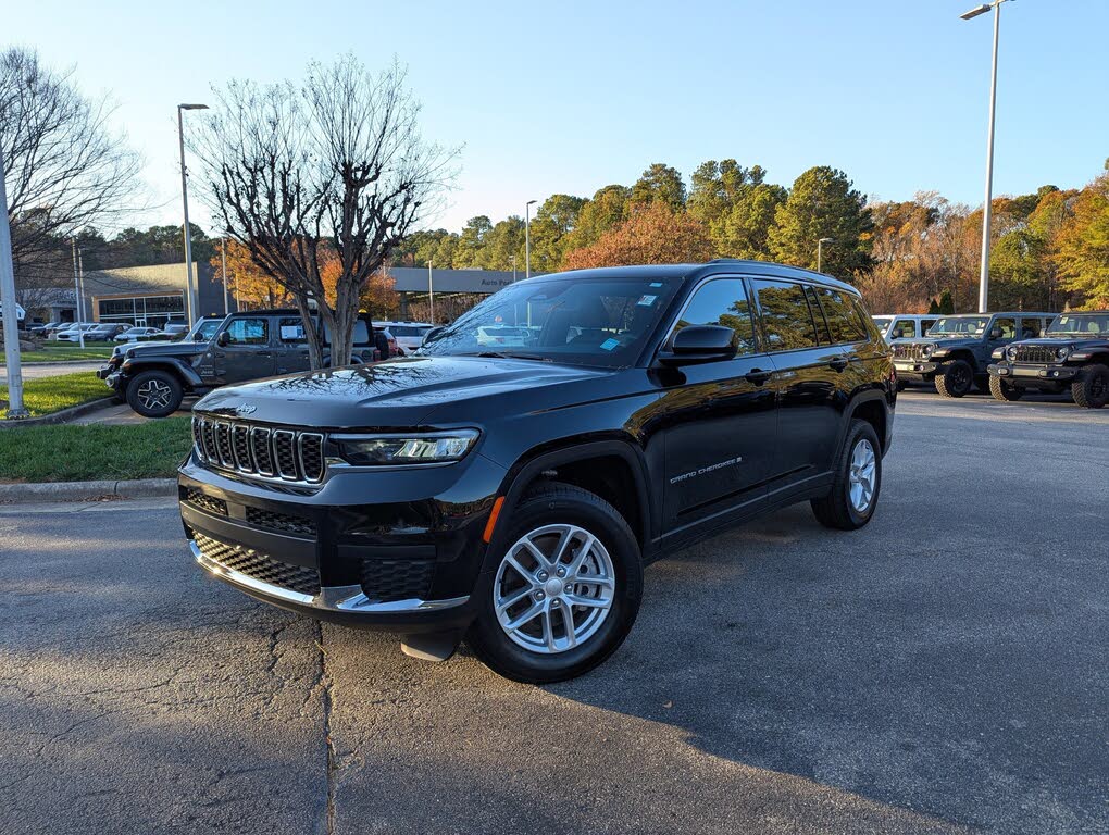 2024 Jeep Grand Cherokee L Laredo 4WD