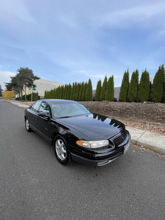 2000 Buick Regal GS Sedan FWD
