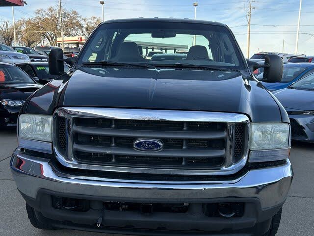 2004 Ford F-350 Super Duty XLT Crew Cab SB 4WD