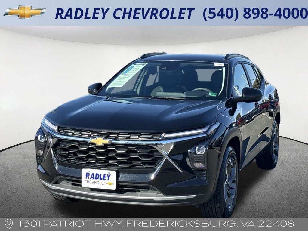 2025 Chevrolet Trax LT FWD