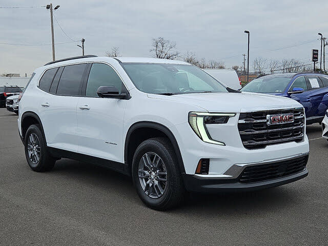 2025 GMC Acadia Elevation FWD