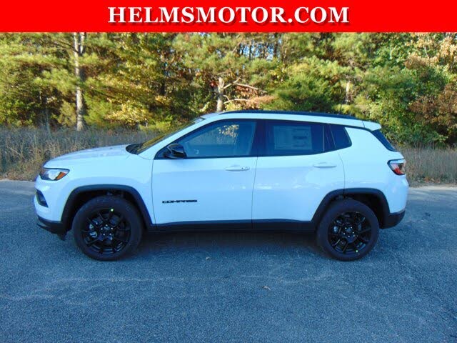 2026 Jeep Compass Latitude Altitude 4WD