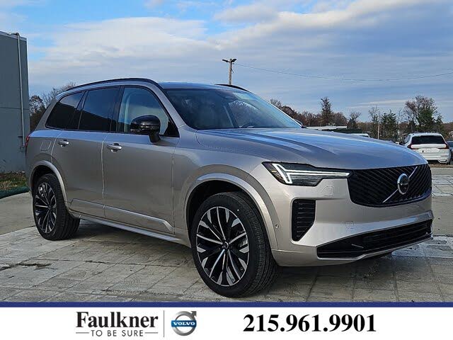 2026 Volvo XC90 B6 Ultra Dark 7-Passenger AWD