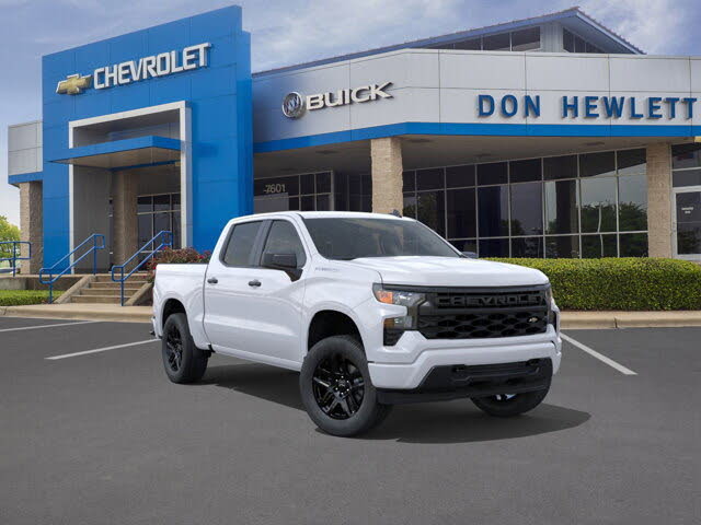 2026 Chevrolet Silverado 1500 Custom Crew Cab RWD