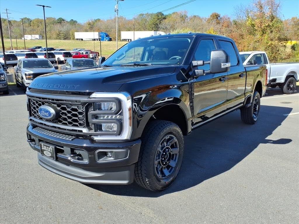 2026 Ford F-250 Super Duty XL Crew Cab 4WD