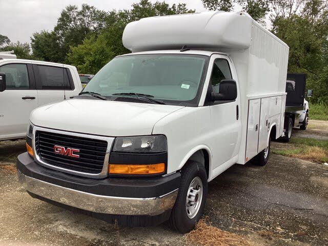 2025 GMC Savana Chassis 3500 139 Cutaway RWD