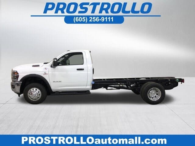 2026 RAM 3500 Chassis Big Horn Regular Cab DRW 4WD