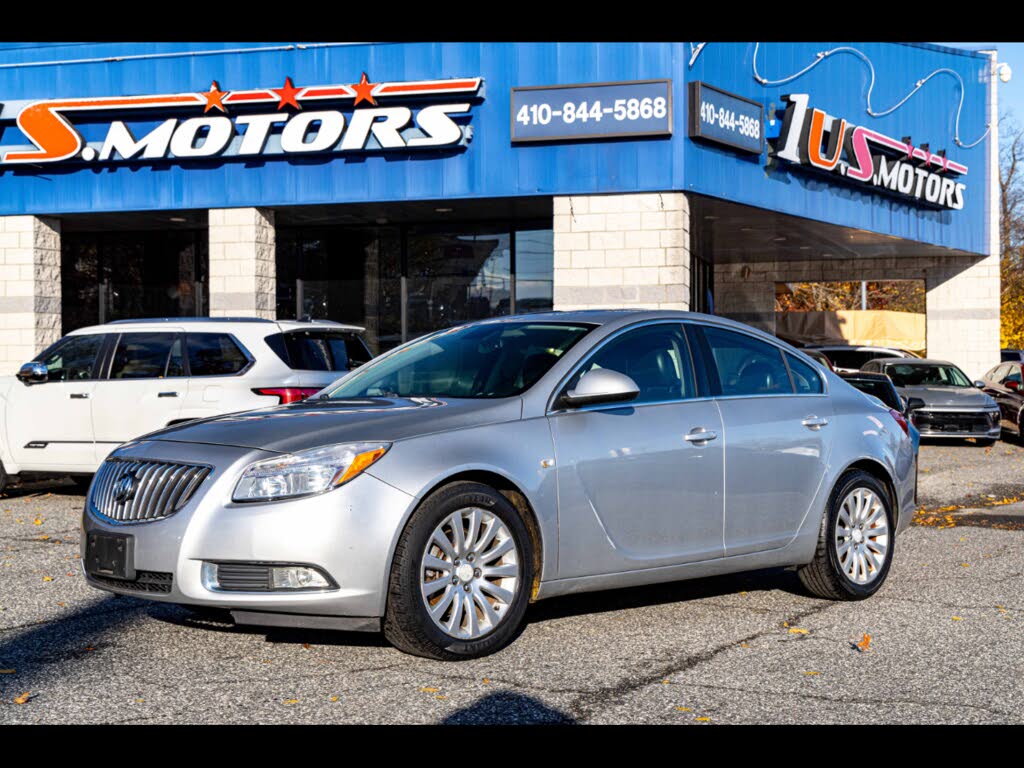 2011 Buick Regal CXL Turbo Sedan FWD