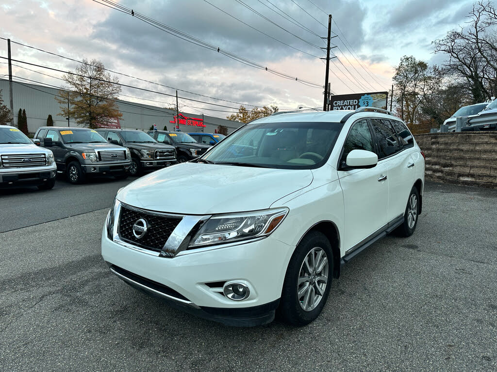 2015 Nissan Pathfinder SL 4WD