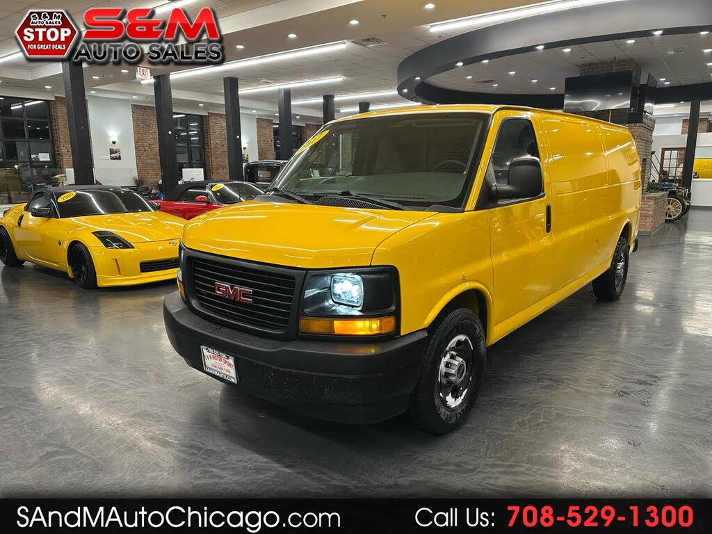 2017 GMC Savana Cargo 2500 Extended RWD