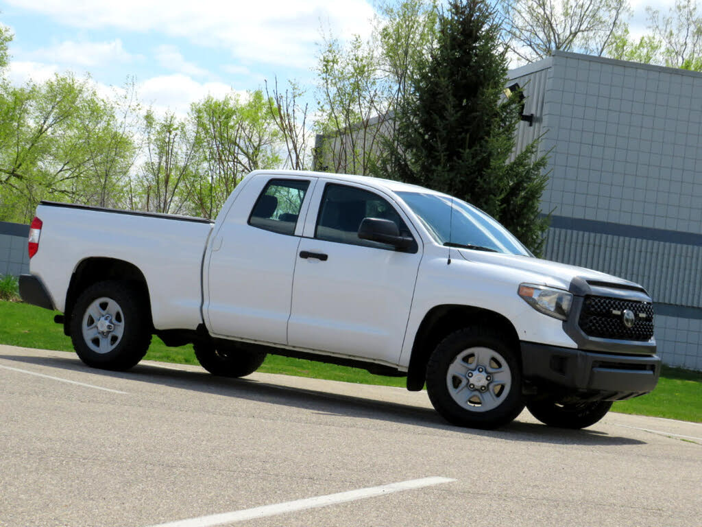 2018 Toyota Tundra SR5 Double Cab 4.6L 4WD