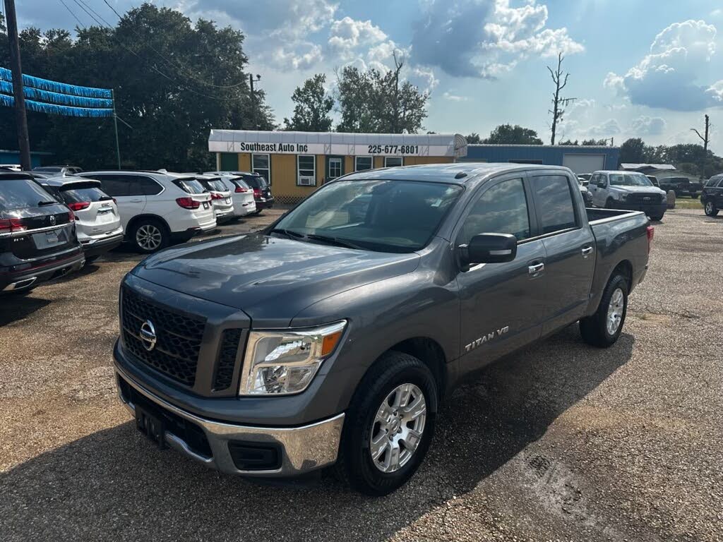 2019 Nissan Titan SV Crew Cab RWD