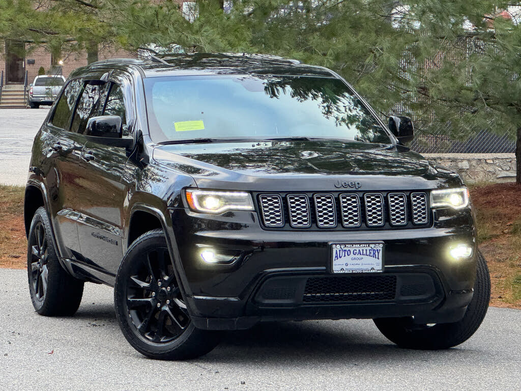 2021 Jeep Grand Cherokee Laredo X 4WD